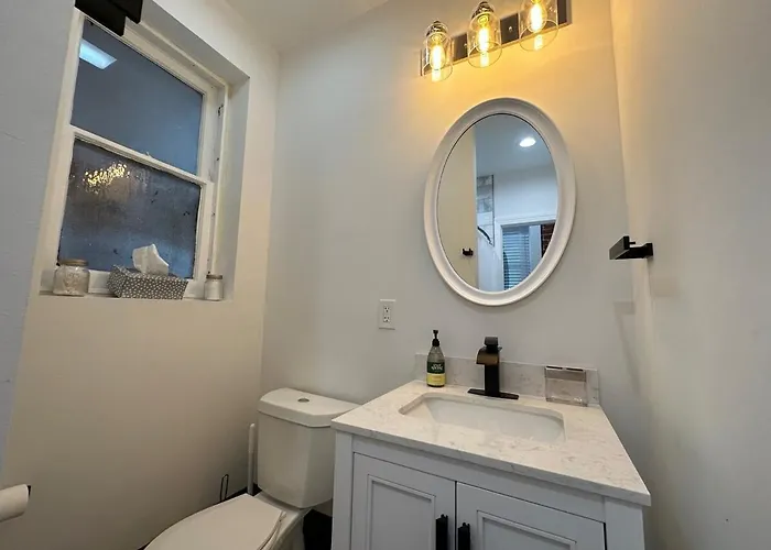 Apartment Big Brick 2 Bedroom In Victorian Village Columbus